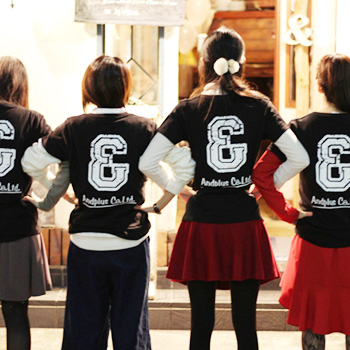 あんどぷらすの女性スタッフ