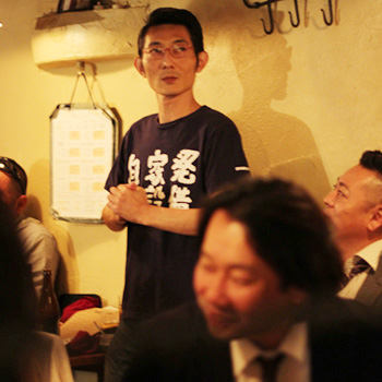 高校の同級生。コーンズ（美容室）の河野